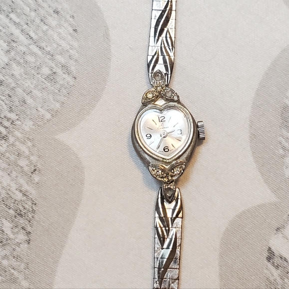 Watch - Picture 2 of 5